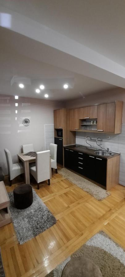 Apartman, Preko Puta Mone Zlatibor